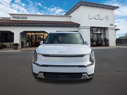 New 2026 Kia EV9 Light image 3
