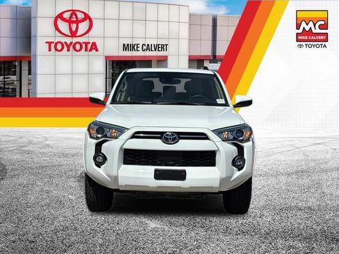 Used 2021 Toyota 4Runner SR5 RWD image 8