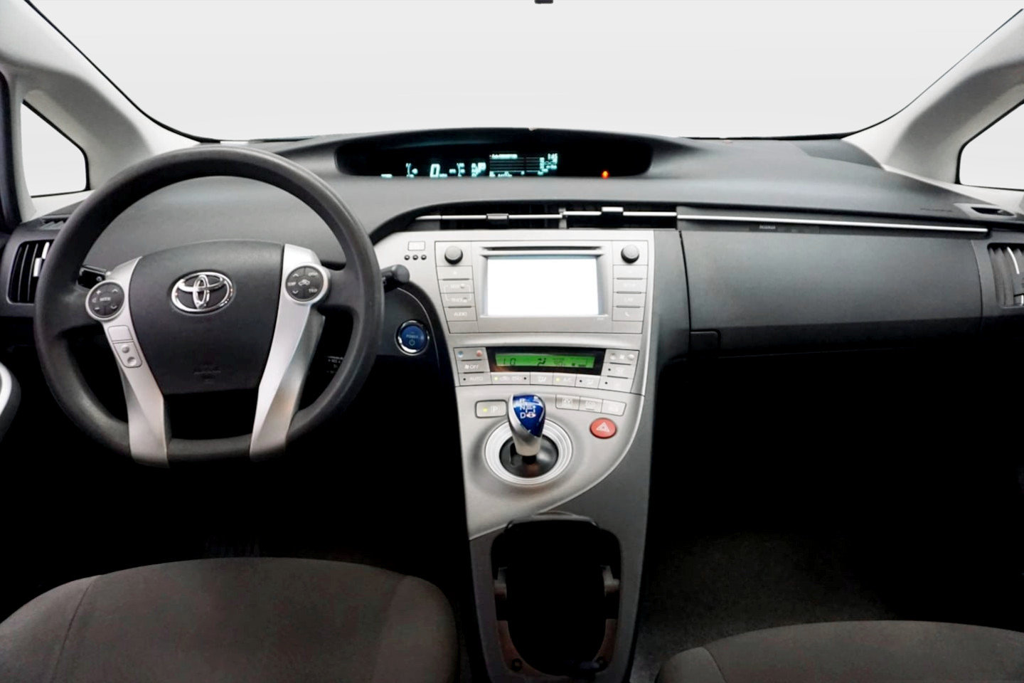 Used 2015 Toyota Prius Three FWD image 16