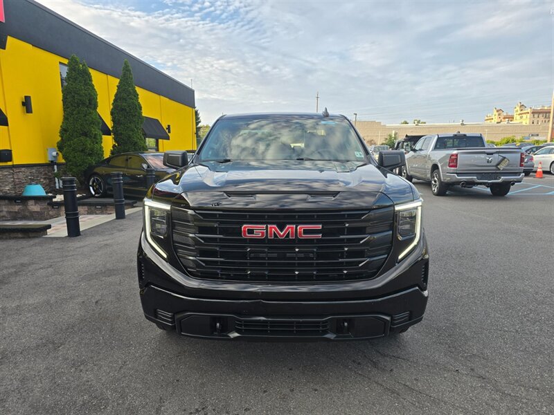Used 2024 GMC Sierra 1500 Pro w/ Graphite Edition AWD/4WD image 21