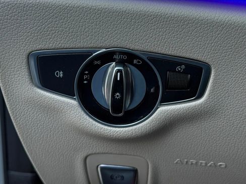 Used 2017 Mercedes-Benz E 300 4MATIC w/ Premium 1 Package image 48