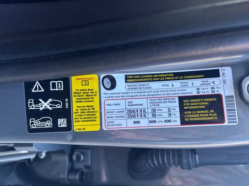 Used 2023 BMW 330i xDrive Sedan w/ Convenience Package image 15