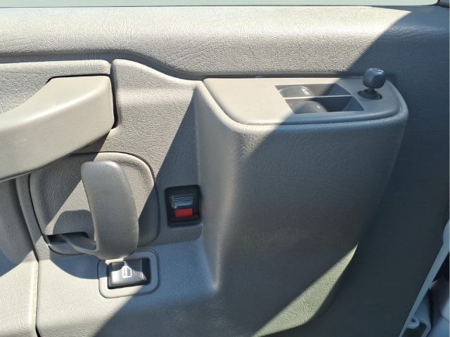 Used 2021 Chevrolet Express 2500 w/ Driver Convenience Package RWD image 11