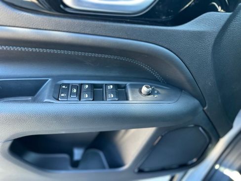 New 2026 Jeep Compass Latitude image 32