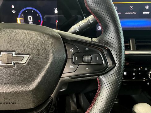 Used 2024 Chevrolet Trax RS w/ Driver Confidence Package image 23