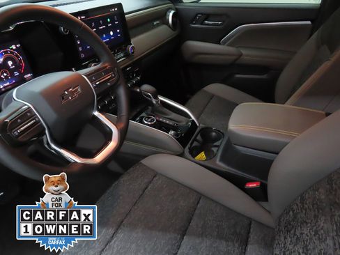 Used 2024 Chevrolet Colorado ZR2 w/ Technology Package AWD/4WD image 21