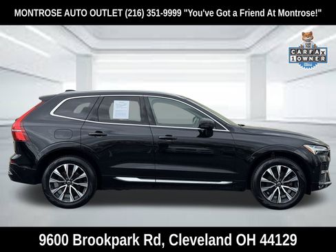 Certified 2023 Volvo XC60 B5 Plus AWD/4WD image 3