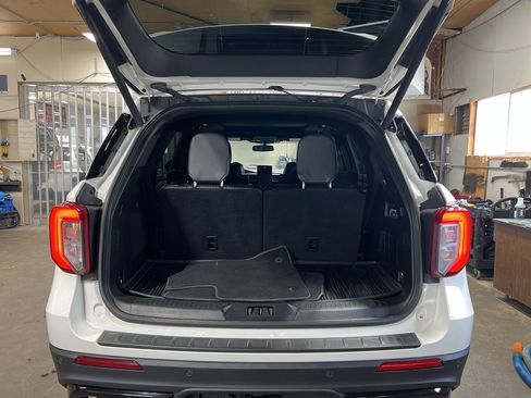 Used 2021 Ford Explorer ST w/ Equipment Group 401A image 21