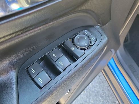 Used 2019 Chevrolet Equinox LT image 19