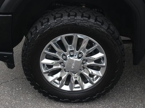Used 2023 GMC Sierra 2500 Denali AWD/4WD image 44