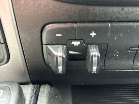 Used 2022 RAM 1500 Classic Warlock AWD/4WD image 30
