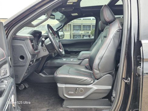 Used 2023 Ford Expedition Max Limited AWD/4WD image 11