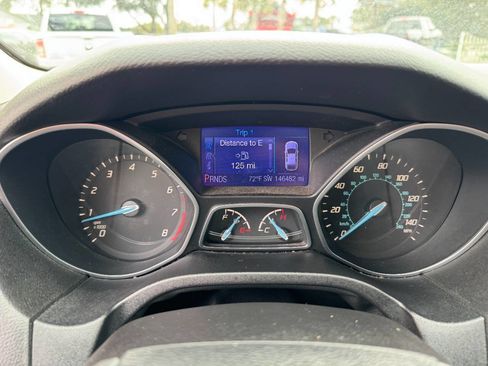 Used 2013 Ford Focus SE image 25