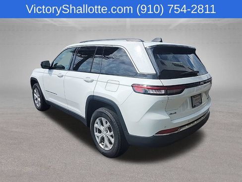 Used 2023 Jeep Grand Cherokee Limited AWD/4WD image 27