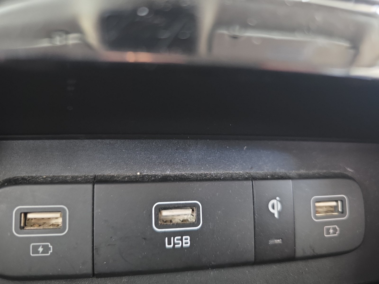 Certified 2024 Kia Carnival SX Prestige FWD image 19