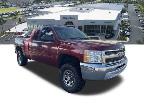 Used 2013 Chevrolet Silverado 1500 LT image 2