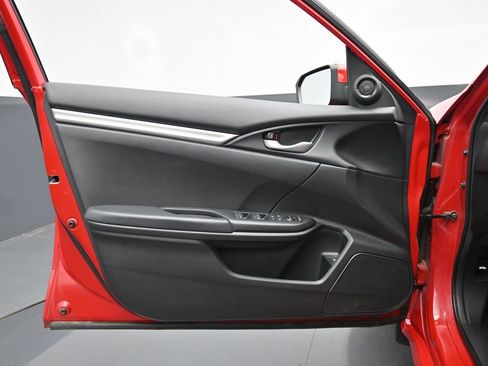 Used 2020 Honda Civic Sport image 16