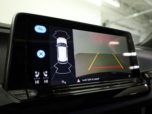 New 2026 Volkswagen Atlas Cross Sport SEL R-Line image 19