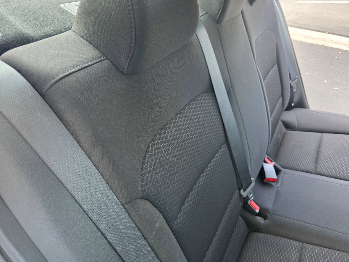 Used 2019 Hyundai Elantra SE w/ Cargo Package FWD image 24