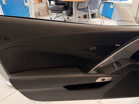 Used 2019 Chevrolet Corvette Stingray Coupe w/ 2LT Preferred Equipment Group image 27