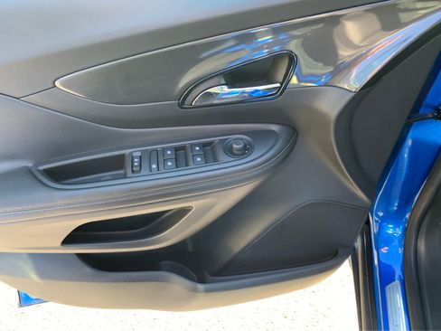 Used 2017 Buick Encore Essence image 13