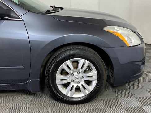 Used 2010 Nissan Altima 2.5 SL w/ SL Pkg image 11