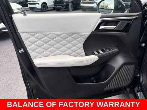 Used 2024 Mitsubishi Outlander SEL AWD/4WD image 12