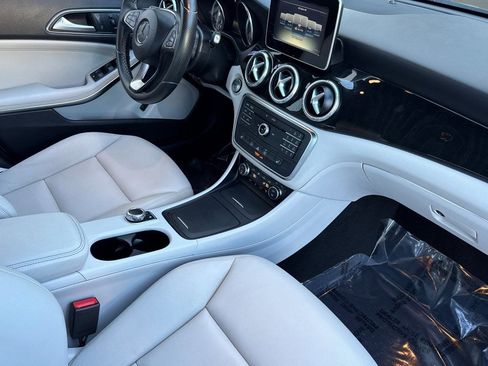 Used 2015 Mercedes-Benz CLA 250 image 31