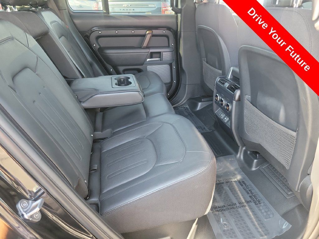 Used 2023 Land Rover Defender 110 X AWD/4WD image 23