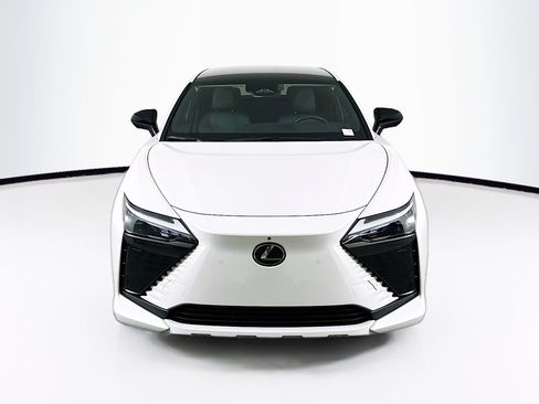 Used 2024 Lexus RZ 300e Premium w/ Accessory Package (Z1) FWD image 2