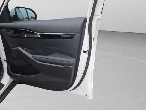 New 2026 Kia Seltos S FWD image 21