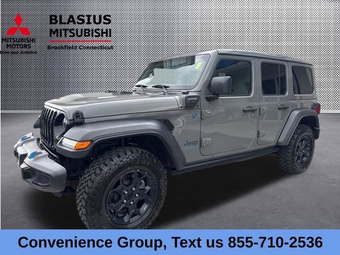 Used 2023 Jeep Wrangler Unlimited w/ Sun & Screen Package AWD/4WD image 21