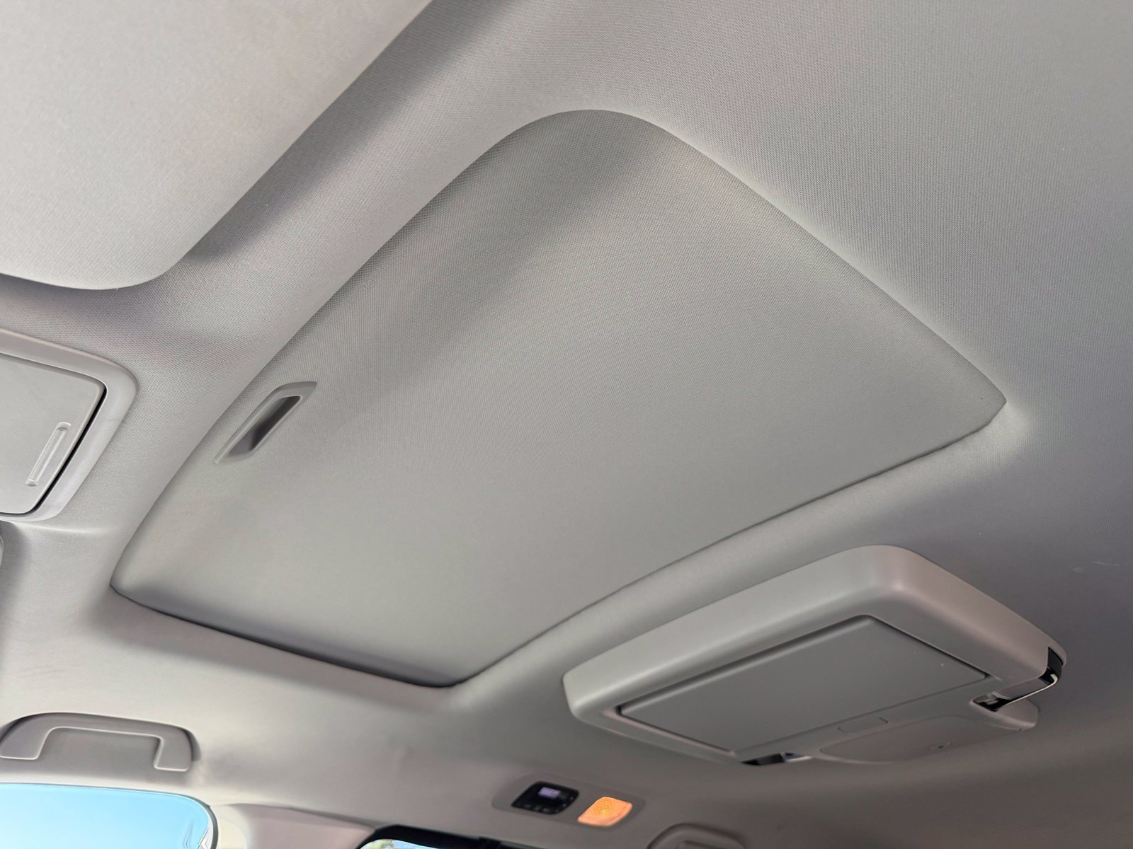 Used 2025 Honda Odyssey Touring image 14
