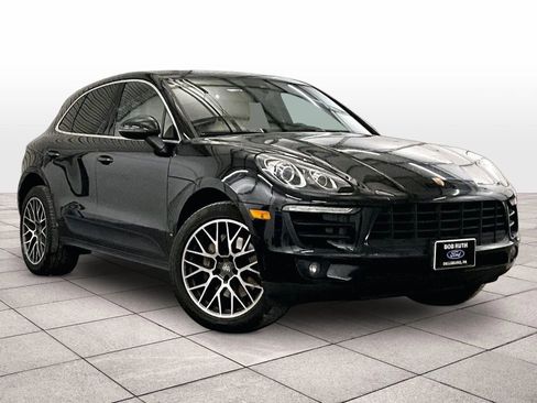 Used 2017 Porsche Macan S AWD/4WD image 3