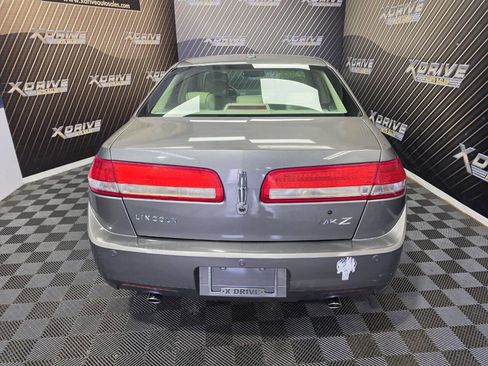 Used 2010 Lincoln MKZ FWD image 7