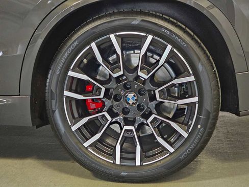 New 2026 BMW X5 xDrive50e w/ M Sport Package AWD/4WD image 8
