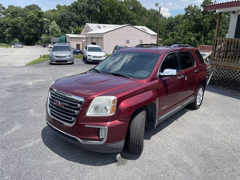 Used 2016 GMC Terrain SLT w/ Open Road Package FWD image 3