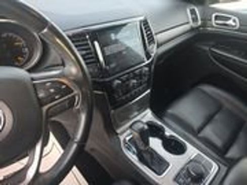 Used 2021 Jeep Grand Cherokee Limited image 5