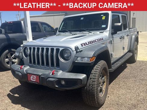 Used 2022 Jeep Gladiator Rubicon w/ Trailer Tow Package AWD/4WD image 3