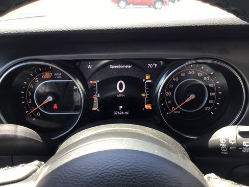 Used 2023 Jeep Wrangler Unlimited Sport AWD/4WD image 13