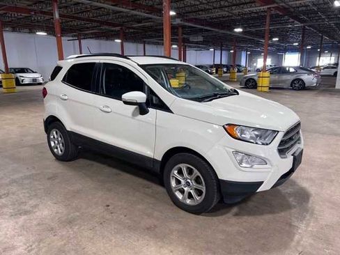 Used 2020 Ford EcoSport SE image 3