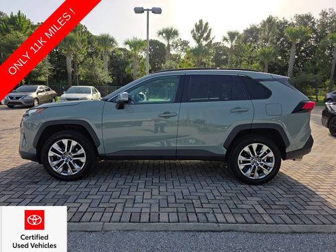 Used 2023 Toyota RAV4 XLE Premium FWD image 8