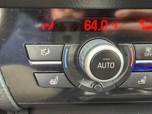 Used 2013 BMW M5 image 14