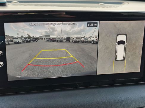 Used 2024 Hyundai Palisade SEL FWD image 19