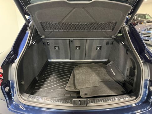 Used 2017 Porsche Macan GTS AWD/4WD image 16