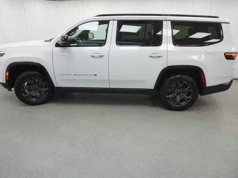 New 2026 Jeep Grand Wagoneer Limited image 14