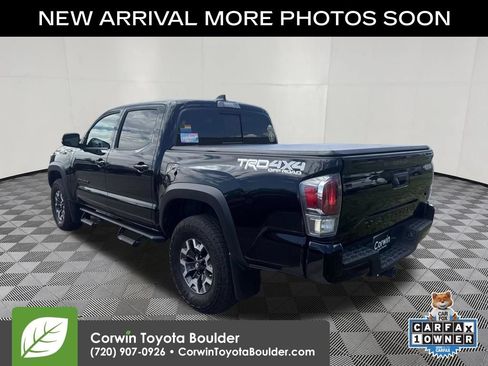Used 2023 Toyota Tacoma TRD Off-Road w/ Technology Package AWD/4WD image 5
