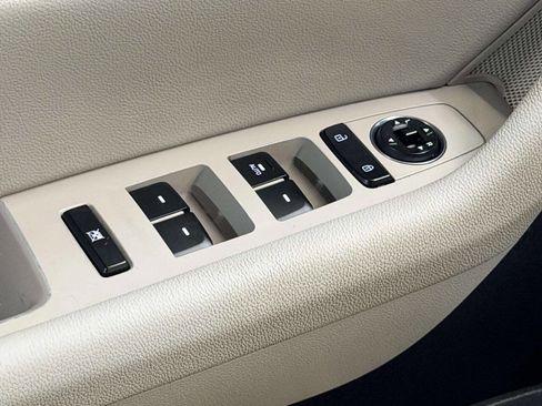 Used 2017 Hyundai Sonata Sport w/ Cargo Package image 15