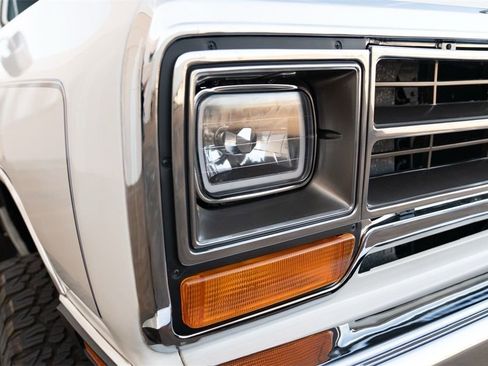 Used 1988 Dodge Ramcharger 4WD image 36