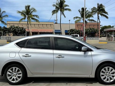 Used 2015 Nissan Sentra S FWD image 8